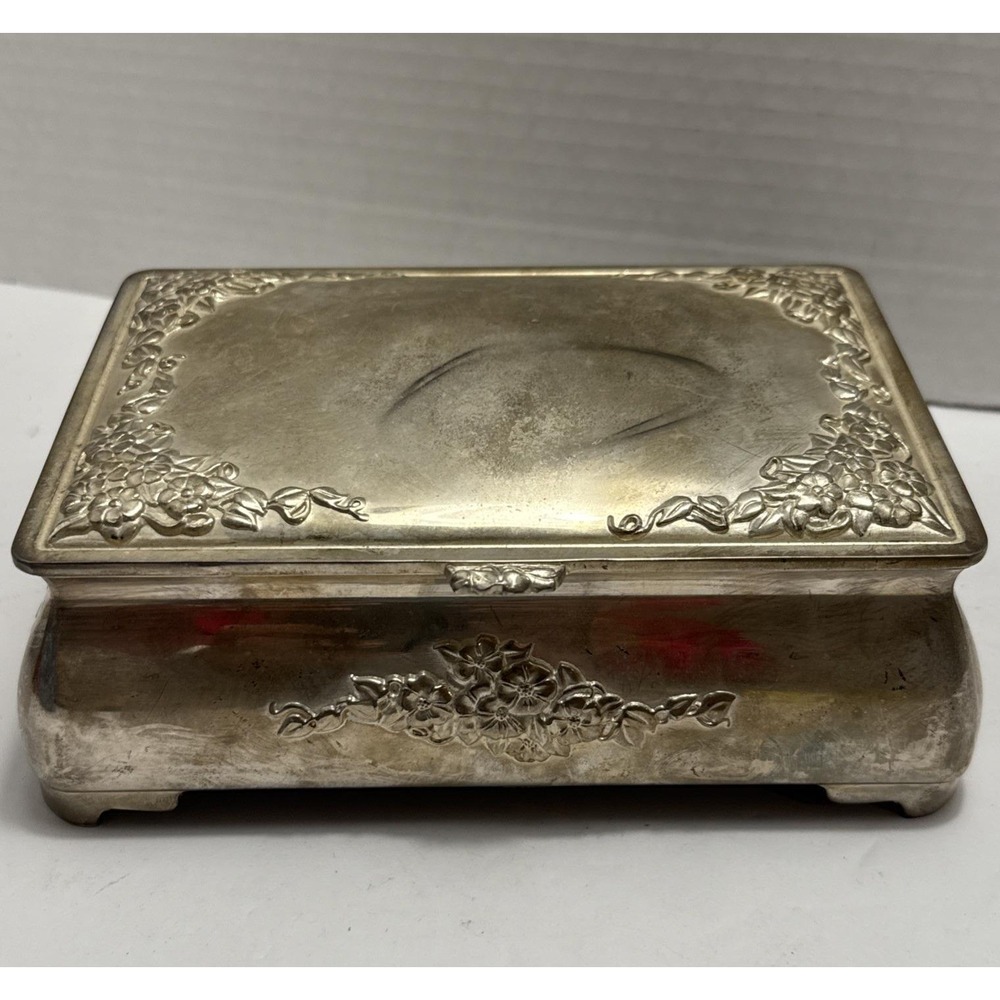 Vtg Silver Tone Ornate Jewelry Trinket Hinged Box Casket Box-Velvet Lined-Footed